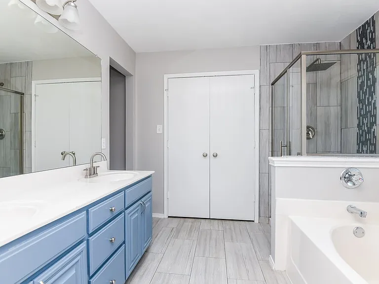415 Marybeth Dr — Photo 9
