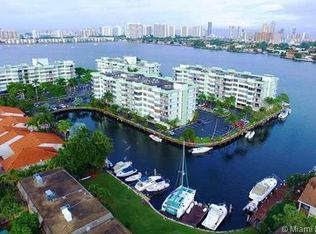 16565 NE 26th Ave APT 2A, North Miami Beach, FL 33160