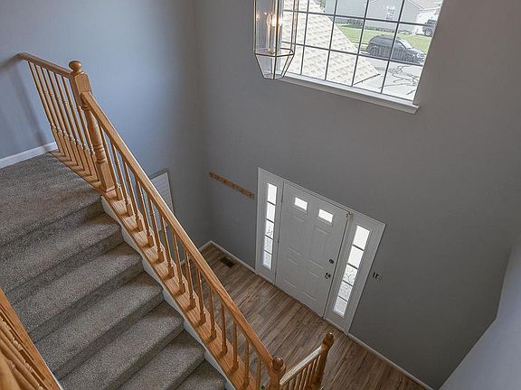 4th image of 215 Pennford Pl