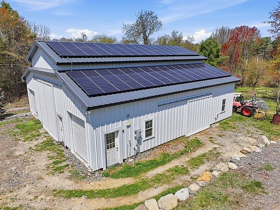 4th image of 269 Harvard Rd
