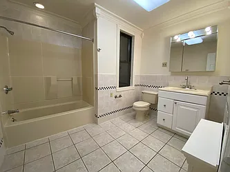 Rented by Best Apartments North Inc