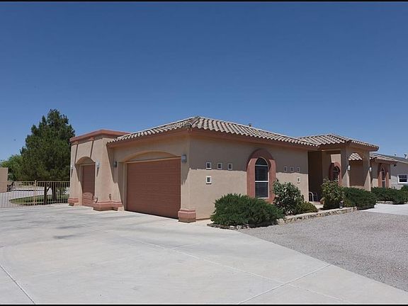4th image of 8 Mira Loma Ln