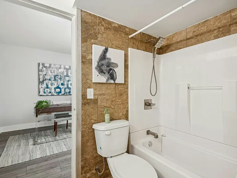 Full bath