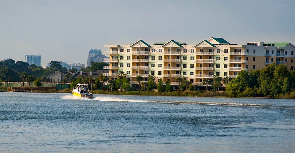 2nd image of 4147 N Orange Blossom Trl #301