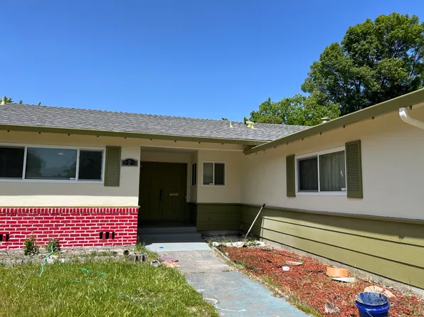 223 Lock Ct, Stockton, CA 95210