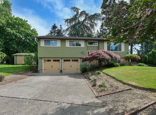 15675 SE Crestwood Dr, Milwaukie, OR 97267