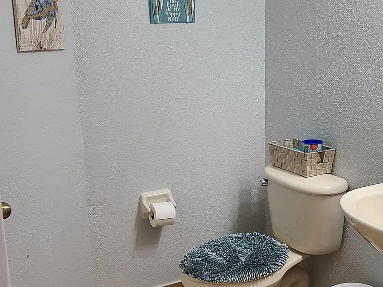 886 SW 149th Ct — Photo 25