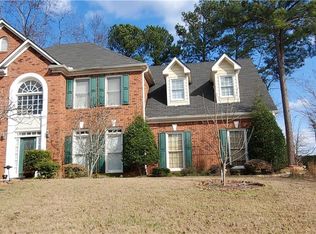 1005 Fox Meadow Ln, Lawrenceville, GA 30043