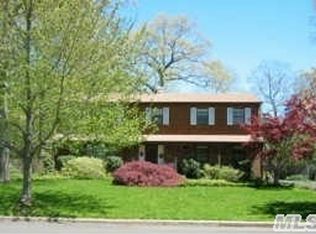1 Mare Ct, Stony Brook, NY 11790