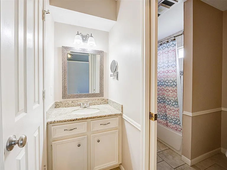 11 E Wedgemere Cir — Photo 37