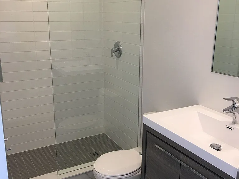 18 Rouge Valley Dr W #605C — Photo 8