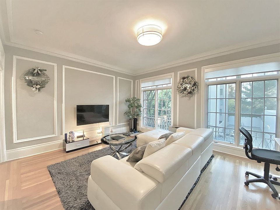 1st image of 735 Geary St APT 301
