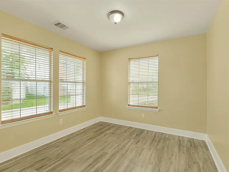 19403 Wann Park Dr — Photo 23