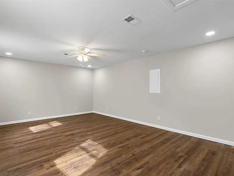 5235 Catskills Dr — Photo 3