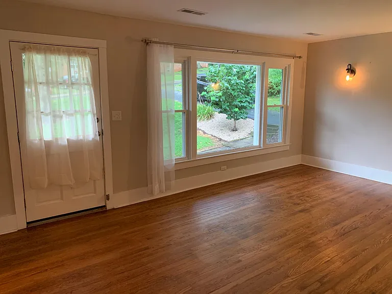 1515 Cherry Ave — Photo 54
