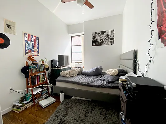 Rented by Corcoran | media 13