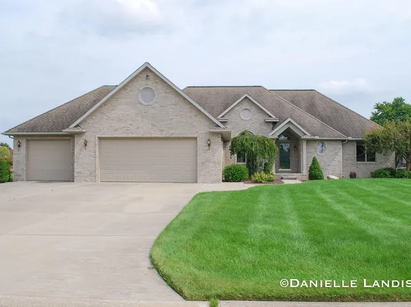 6151 Foxtrail Path, Swartz Creek, MI 48473