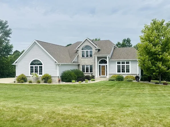 S81W23680 Sunset View DRIVE, Big Bend, WI 53103