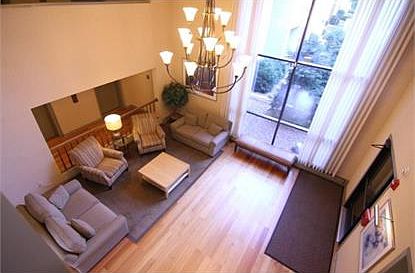 4th image of 1601 N Innsbruck Dr NE Unit 358