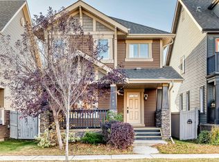283 Griesbach Rd NW, Edmonton, AB T5E6S2
