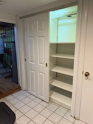 1 bed, 800 sqft, $2,400 — Photo 4
