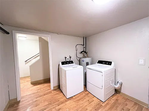Floor plan Fully Renovated 3 Bedroom Townhome