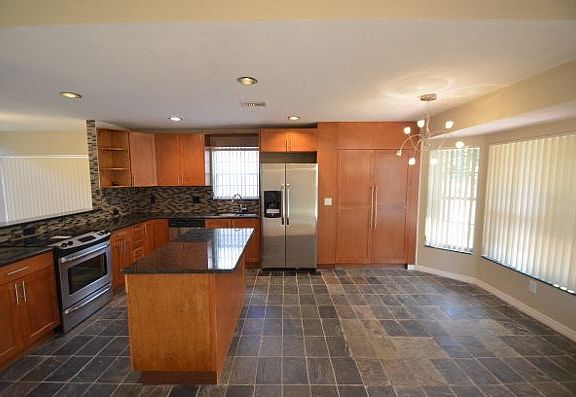 5th image of 3064 NW 72nd Ave