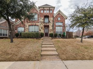2392 Chenault Dr, Frisco, TX 75033