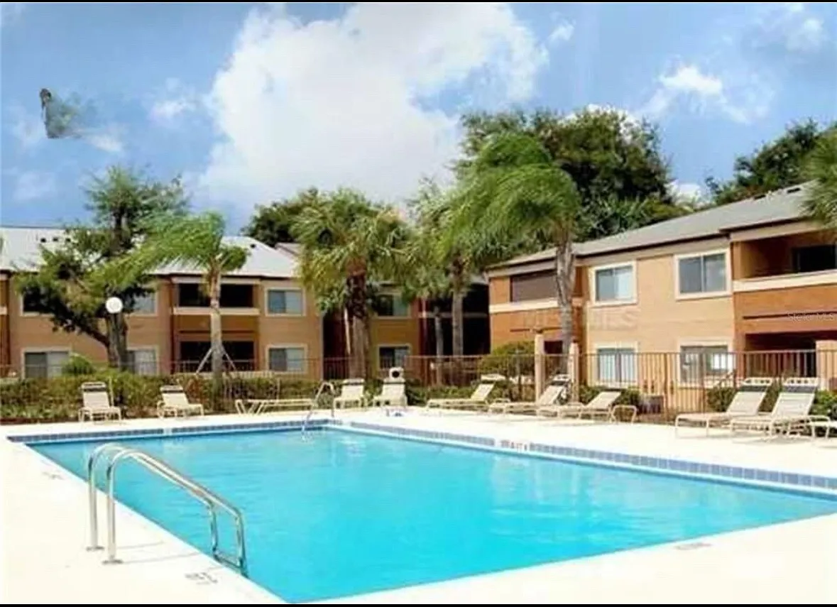 2 bed, 1126 sqft, $1,550 — Photo 1