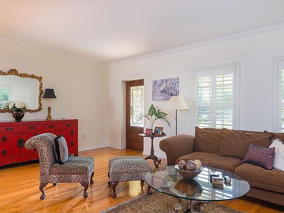 4th image of 2407 S Ferdinand Ave