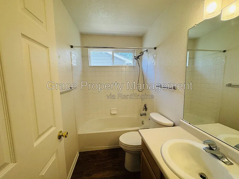14337 Austin Ct — Photo 12