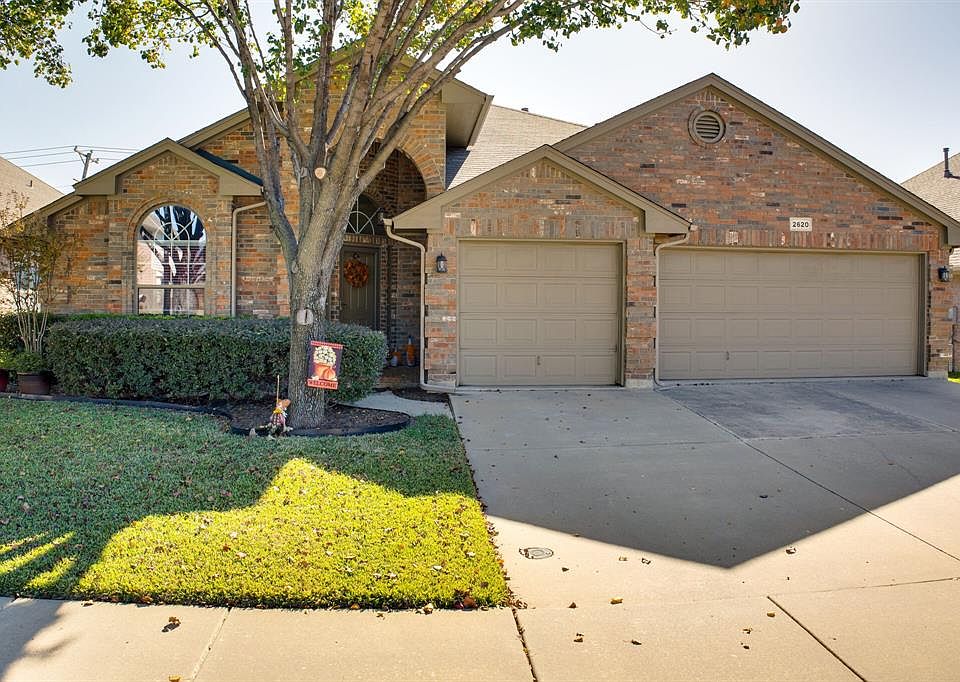 1st image of 2620 Gray Rock Dr