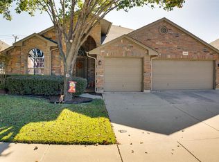 2620 Gray Rock Dr, Fort Worth, TX 76131