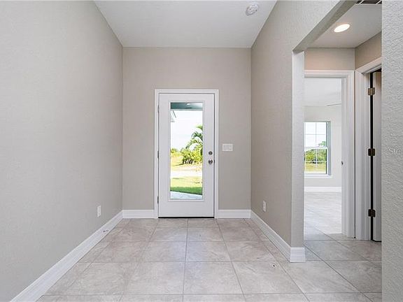 3rd image of 154 Linda Lee Dr