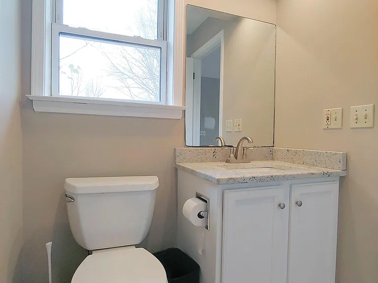 3 Teneyck Ave #B — Photo 16