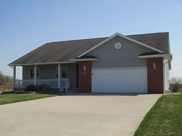 104 15th Ave SW, Clarion, IA 50525