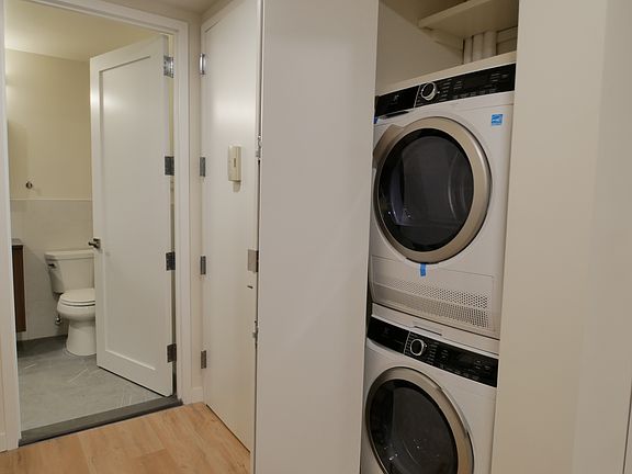 5th image of 336 E 82nd St APT 3D