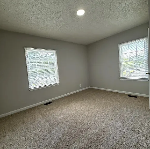 450 Forrest Ridge Dr NW — Photo 7