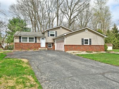 1495 Castillion Dr NE, Warren, OH, 44484