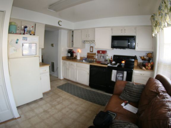 3rd image of 10330 Colony Park Dr