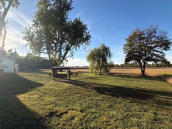 4th image of 3668 Old Madisonville Rd