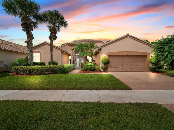483 NW Blue Lake Drive, Port St Lucie, FL 34986