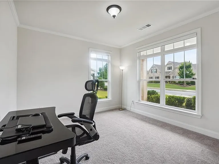 4055 Starwood Dr — Photo 21