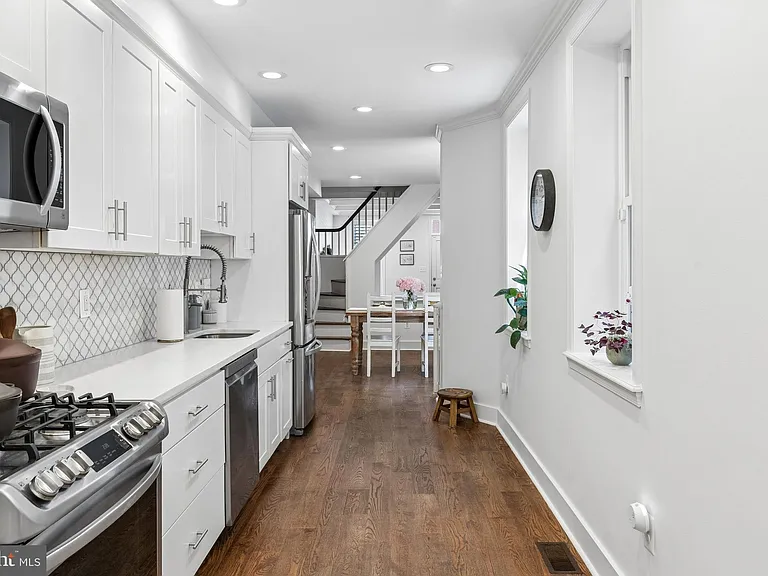 1228 Patapsco St — Photo 6