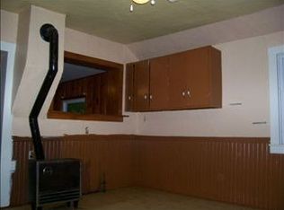 946 Fountain St, Mineral Point, WI 53565