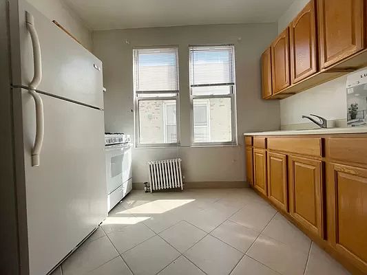 1st image of 3430 44th St APT 2