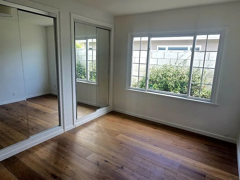 8323 Georgetown Ave — Photo 5