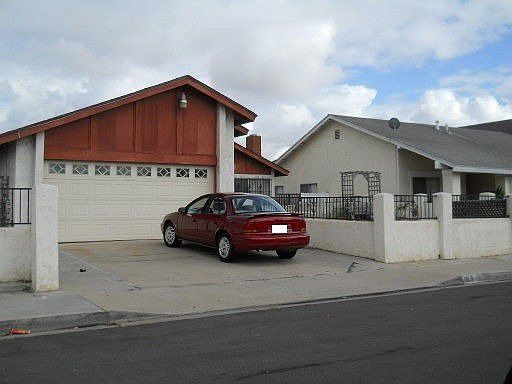 1st image of 1813 Doran St