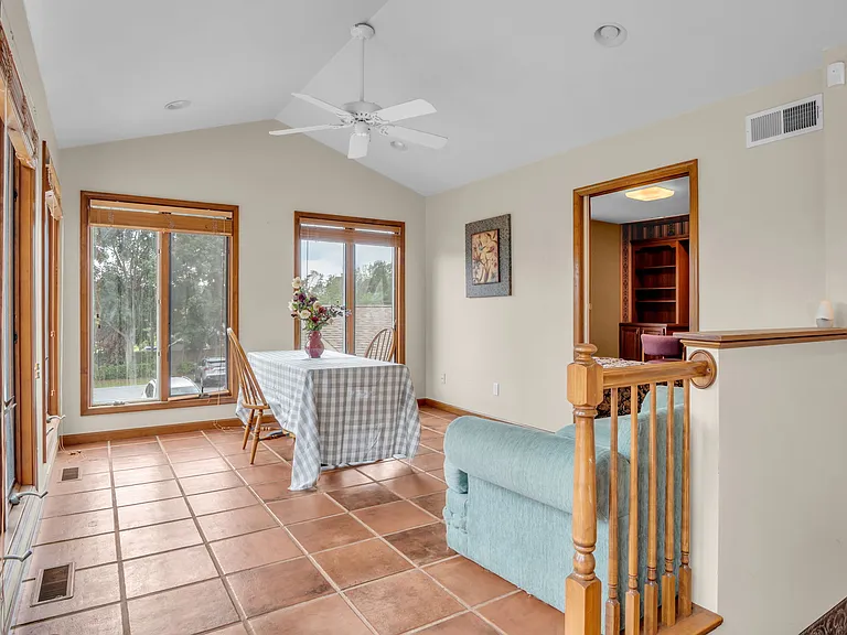 1301 Colonial Club Dr #C — Photo 7