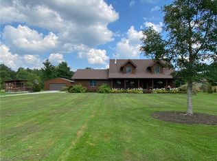 9567 Kile Rd, Chardon, OH 44024